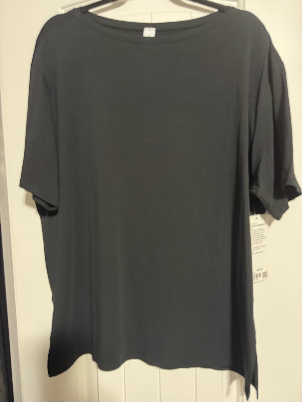 Lululemon WMNS BLACK relaxed fit boatneck Shirt Sz 12 NWT